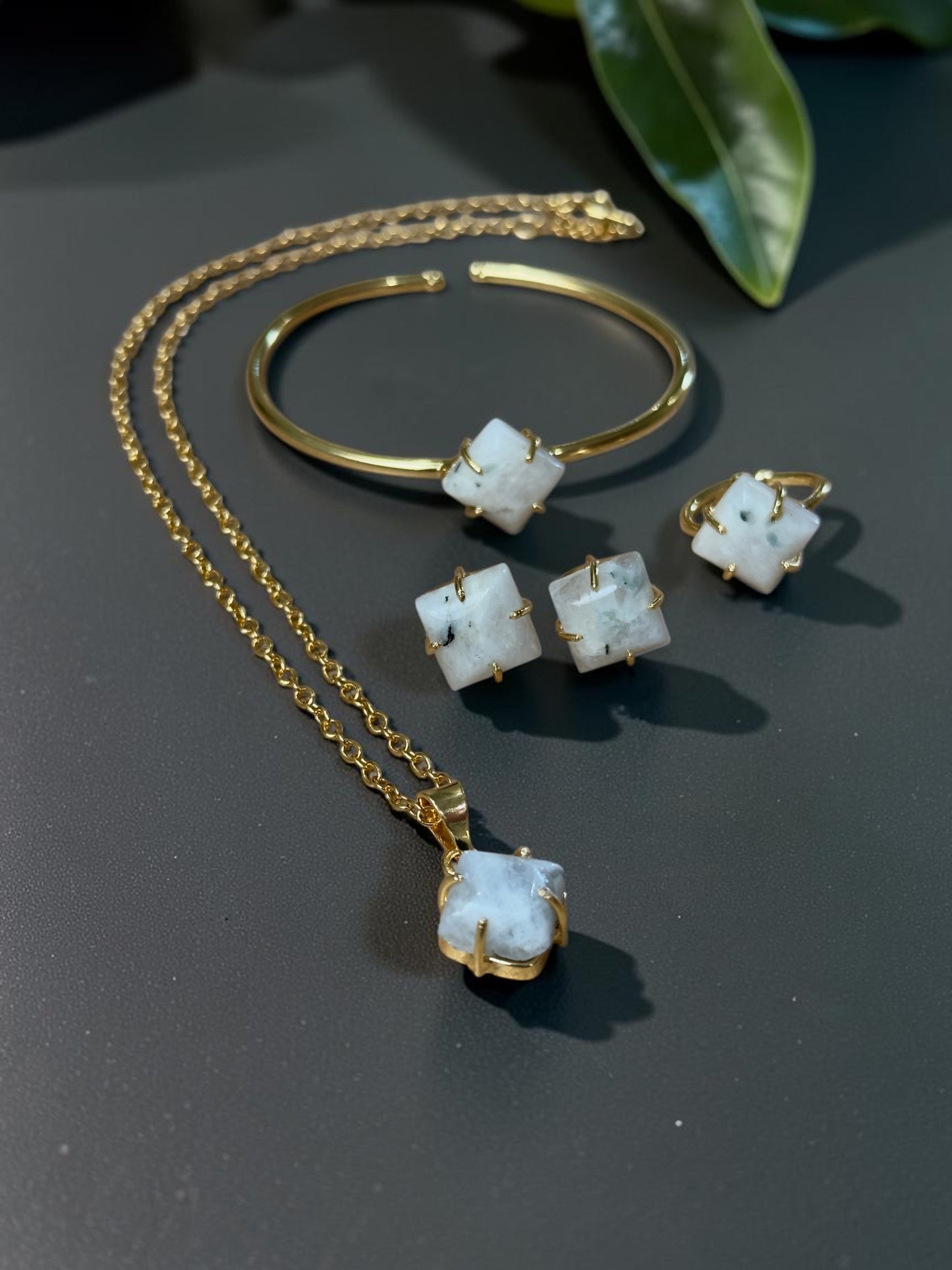 5 PCS Moonstone Pendent Set with Ring and Bracelet