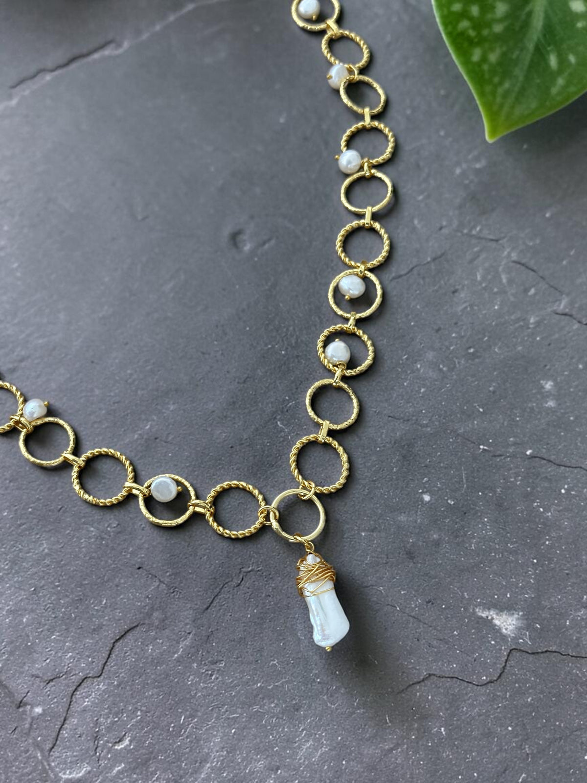 Baroque Pearl Vanesa Long String