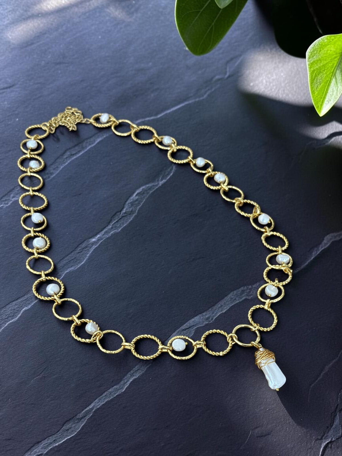 Baroque Pearl Vanesa Long String
