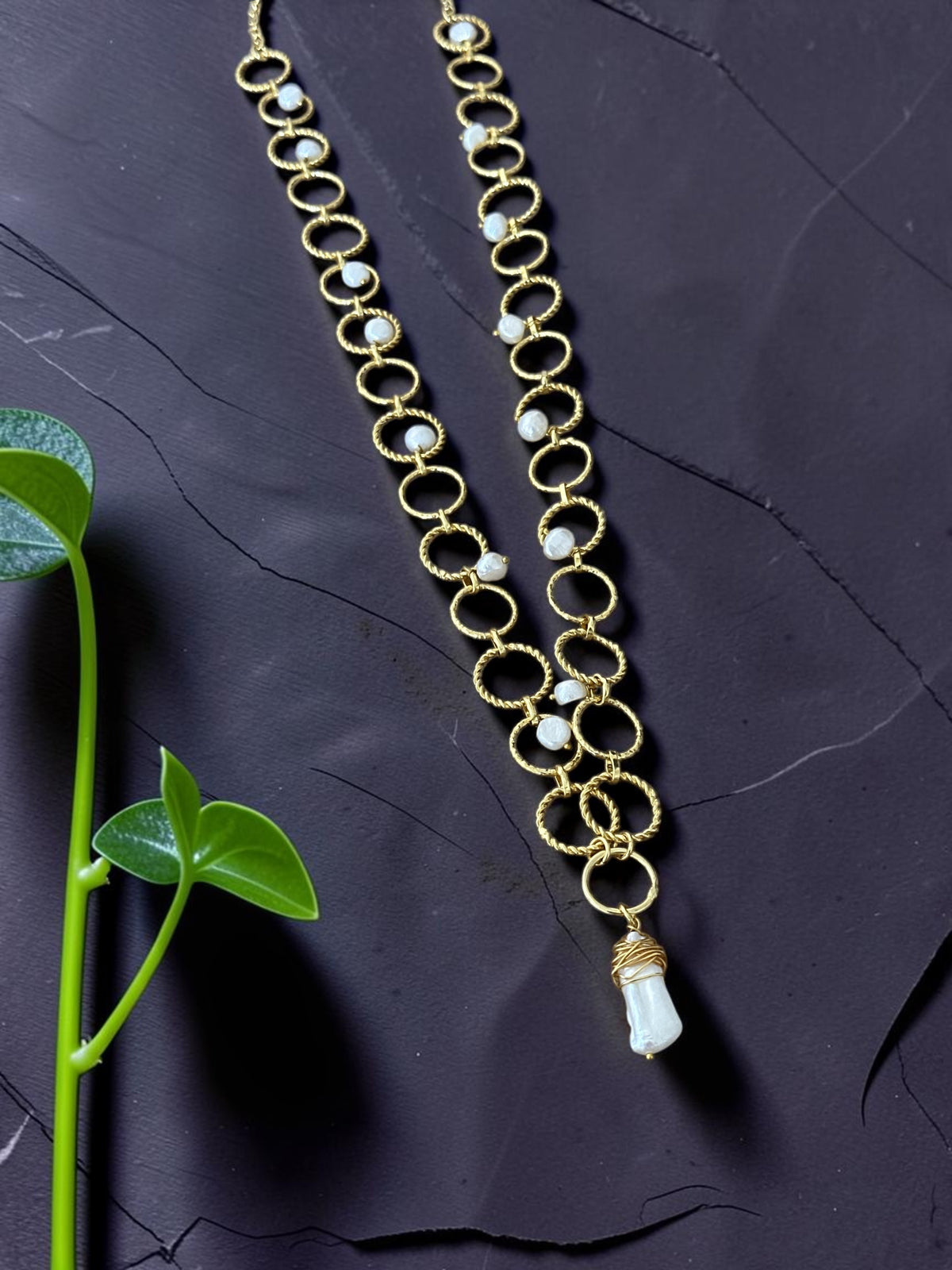 Baroque Pearl Vanesa Long String