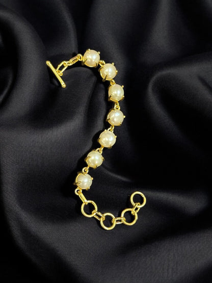 Seven Pearls Eternal Bracelet