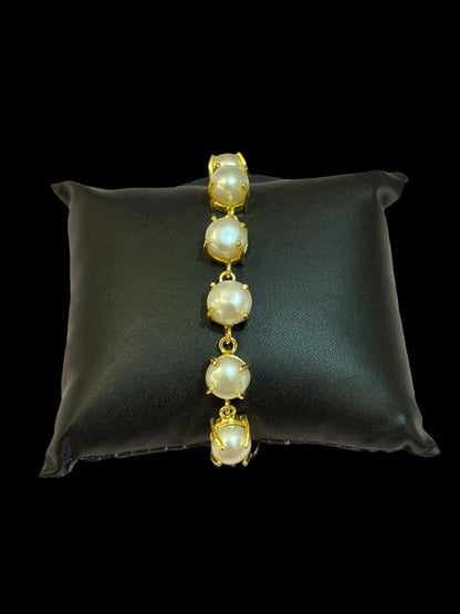 Seven Pearls Eternal Bracelet