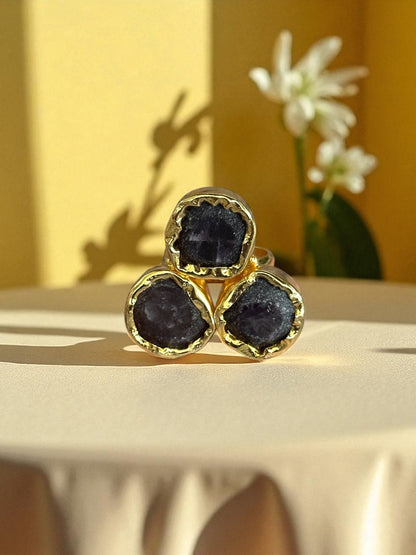 Tricon Stone Ring