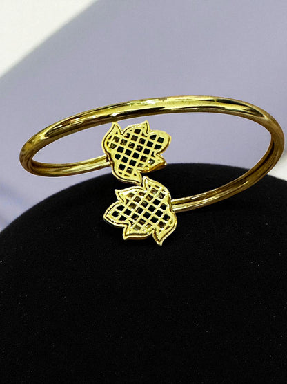 Gitanjali Lightweight Kada Bangle
