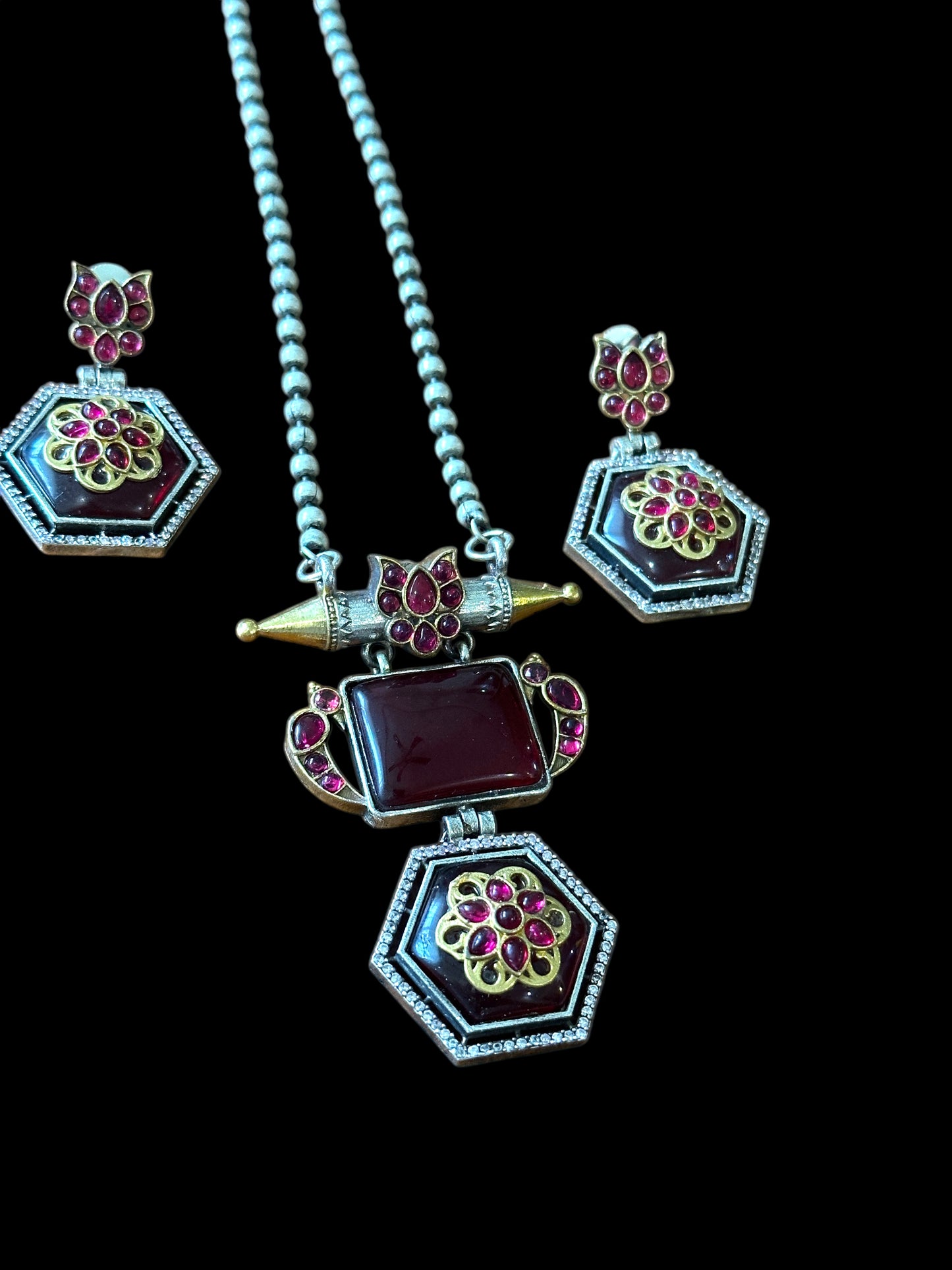 Dual Tone Anushka Long Necklace Set