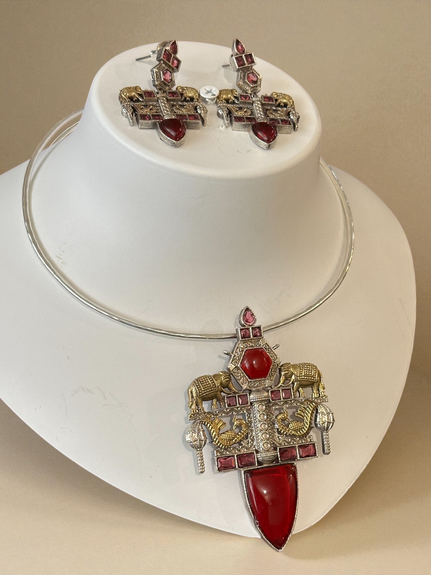 Dual Tone Soumya Hasli Set