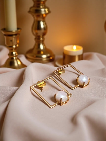 Pihu Rectangle Pearl Studs