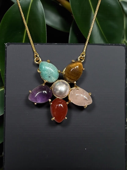 Pretty Little Flower Stone Necklace