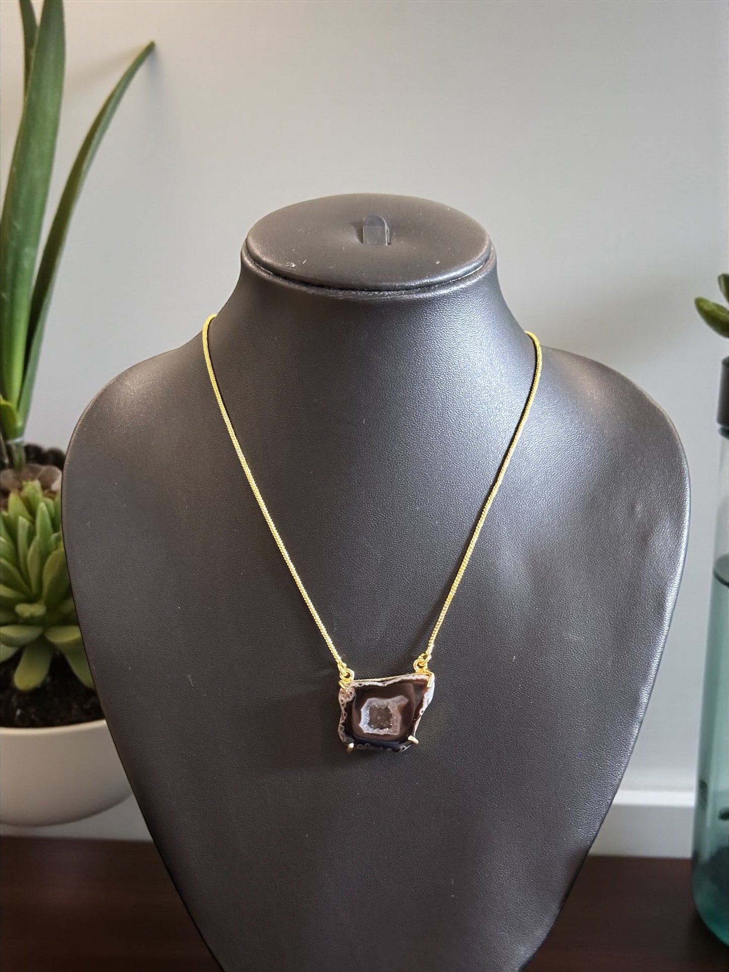 Amora Druzy Agate Slice Necklace