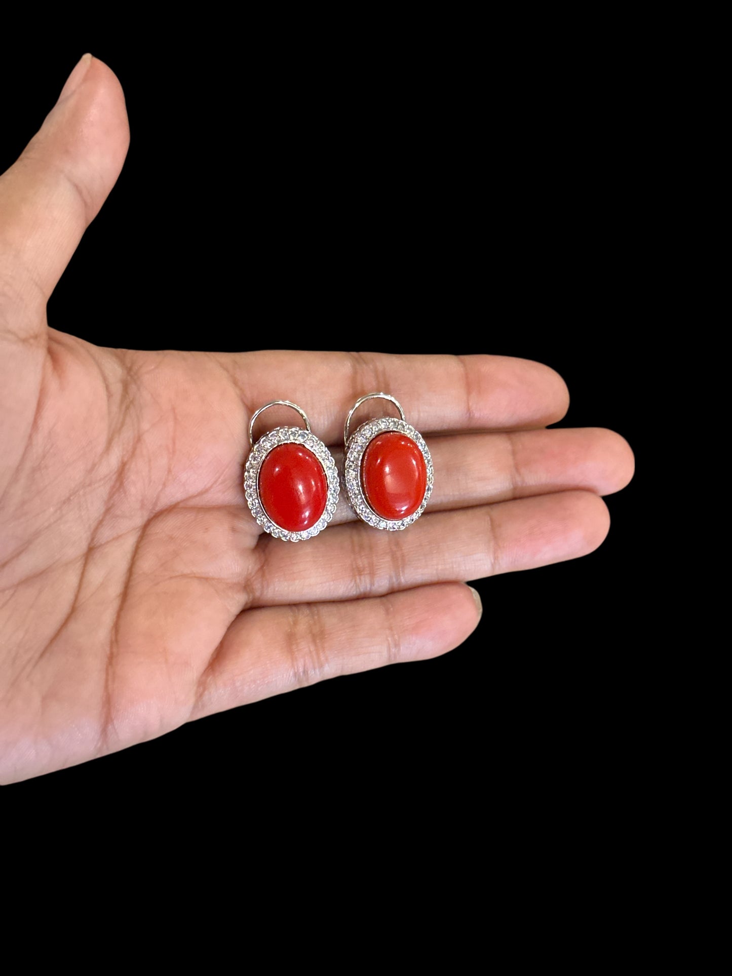 Vermilion Pearl Collar Set