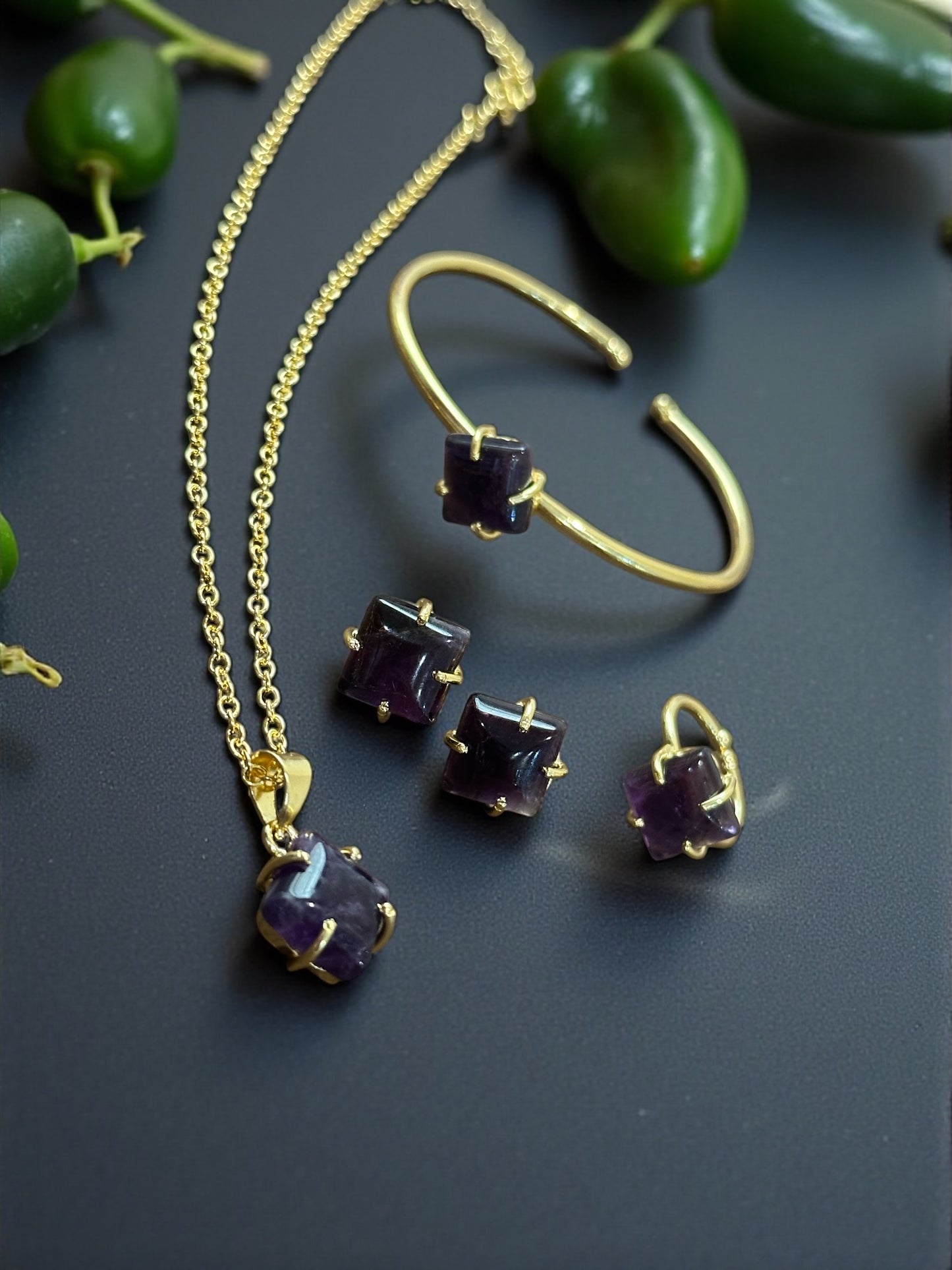 5 PCS Amethyst Pendent Set with Ring and Bracelet