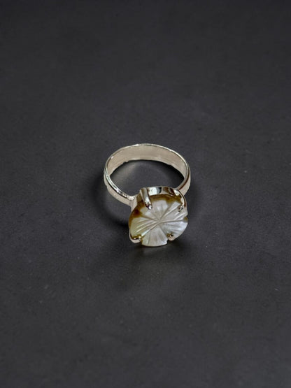 Mother Of Pearl Carved Mini Chandrika Ring
