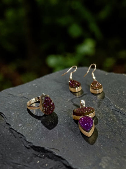 4PCS Pink Druzy Quartz Party Pop Pendant Set