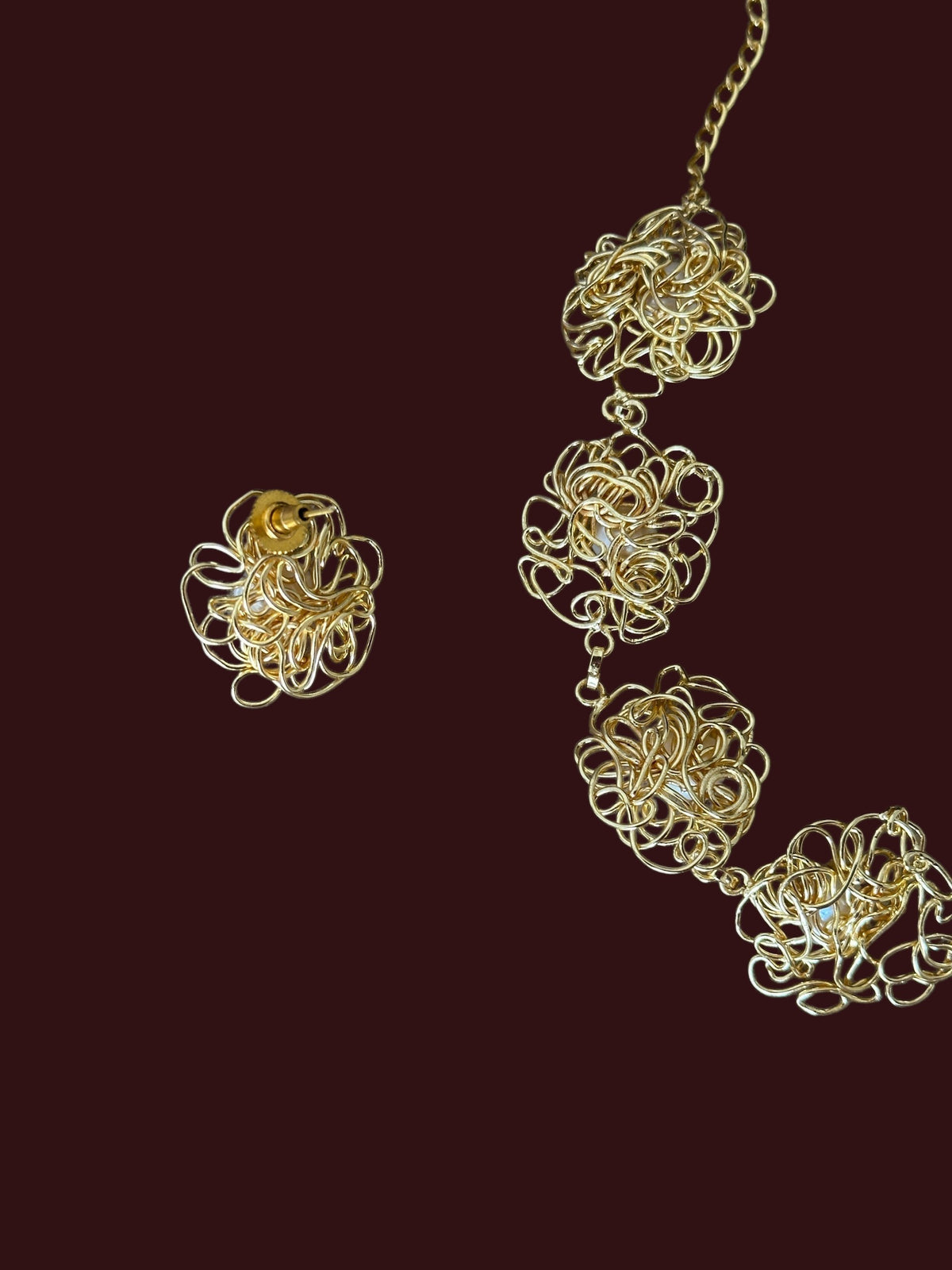 pearl Handfolded Flower Necklaces Set