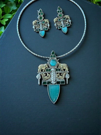 Dual Tone Soumya Hasli Set