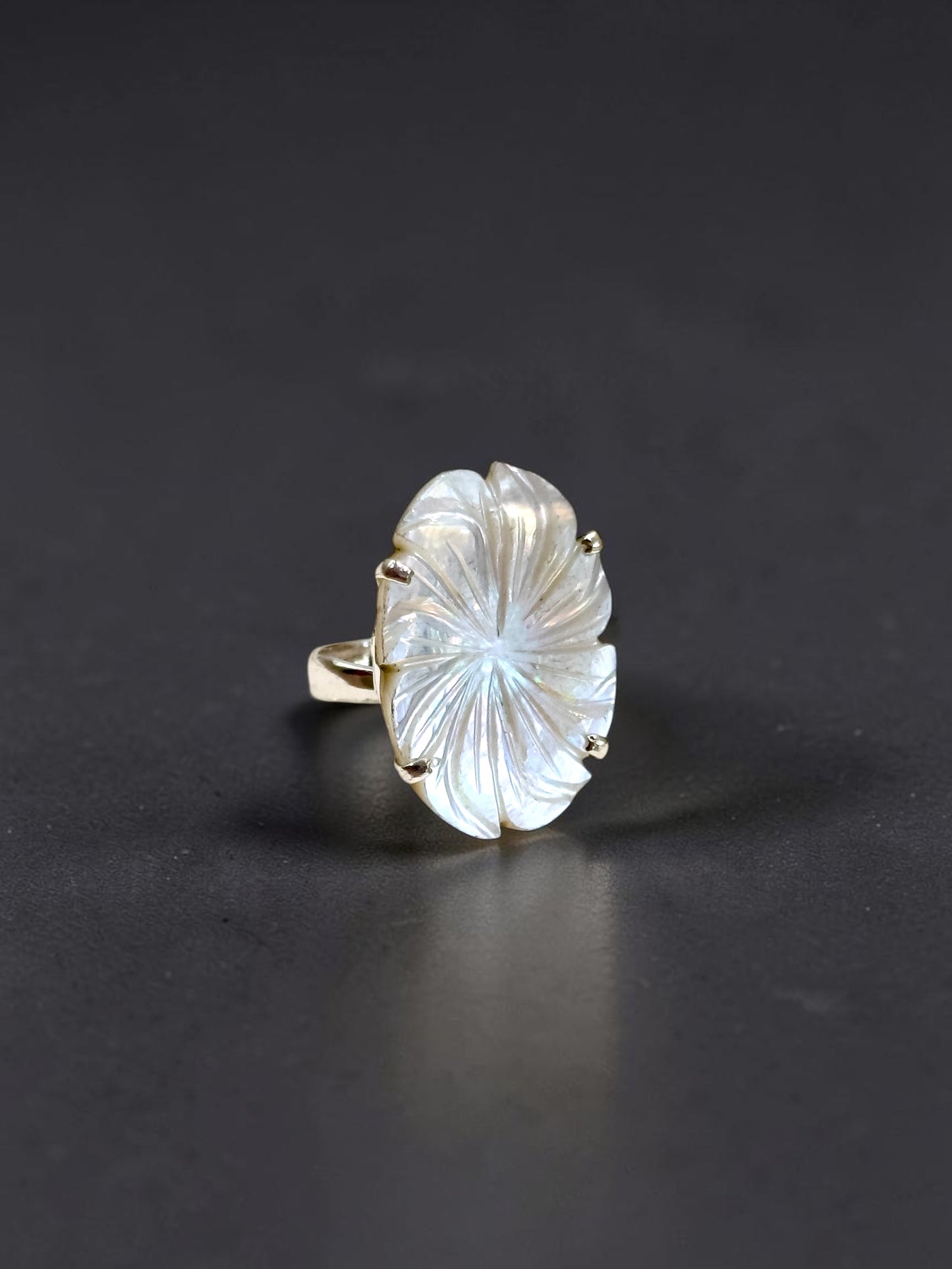 Mother Of Pearl Carved Chandrika Ring