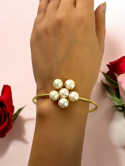 Freshwater Pearl Bloom Adjustable Bracelet