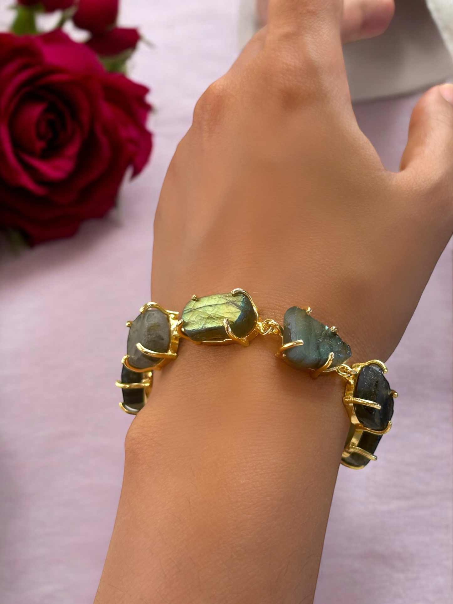 Green Labradorite Stone Saisha Bracelet